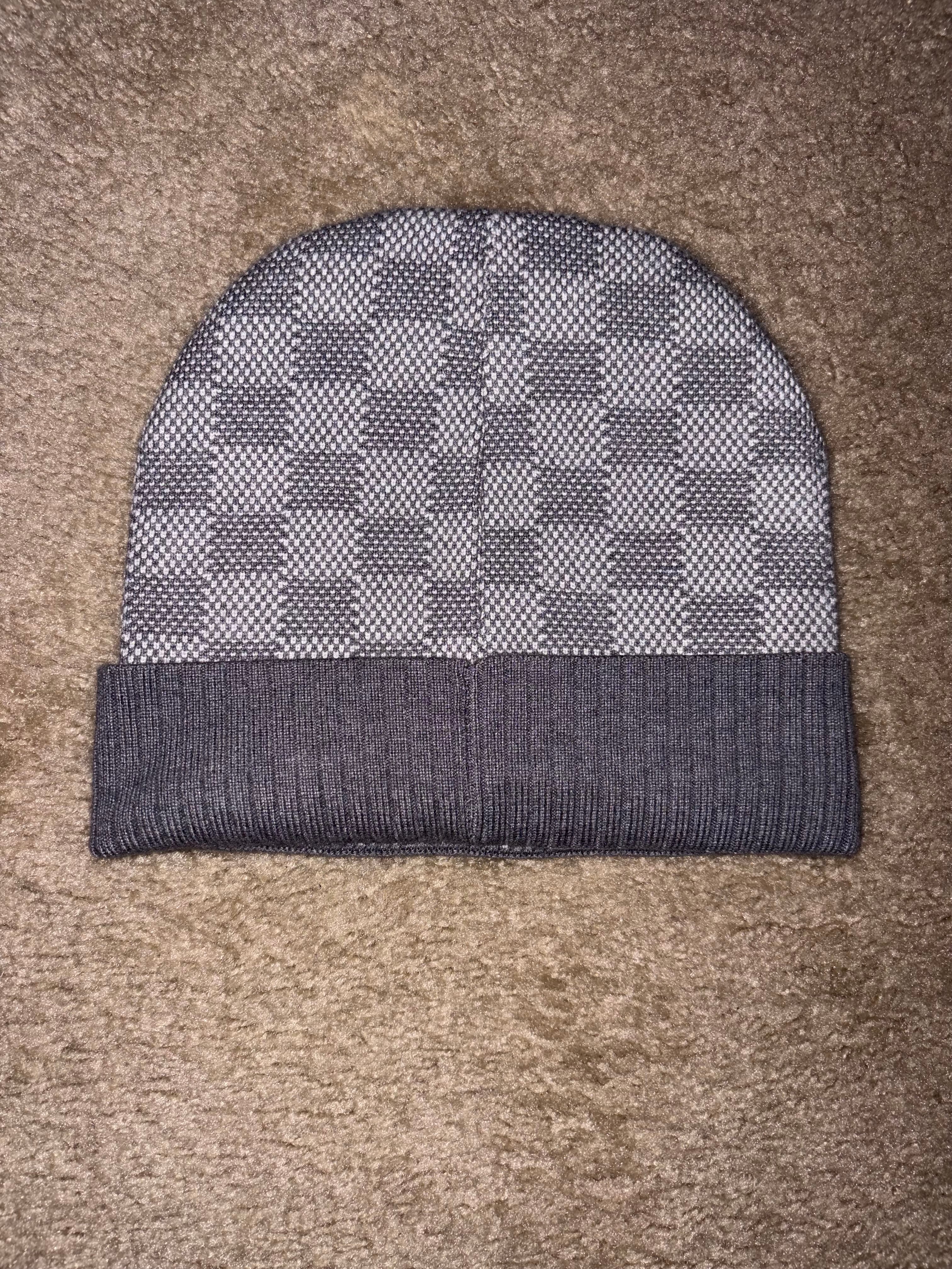 LOUIS VUITTON NÉO PETIT DAMIER BEANIE