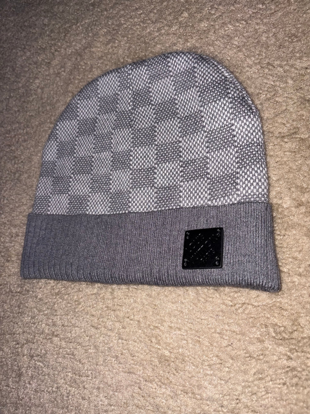 LOUIS VUITTON NÉO PETIT DAMIER BEANIE