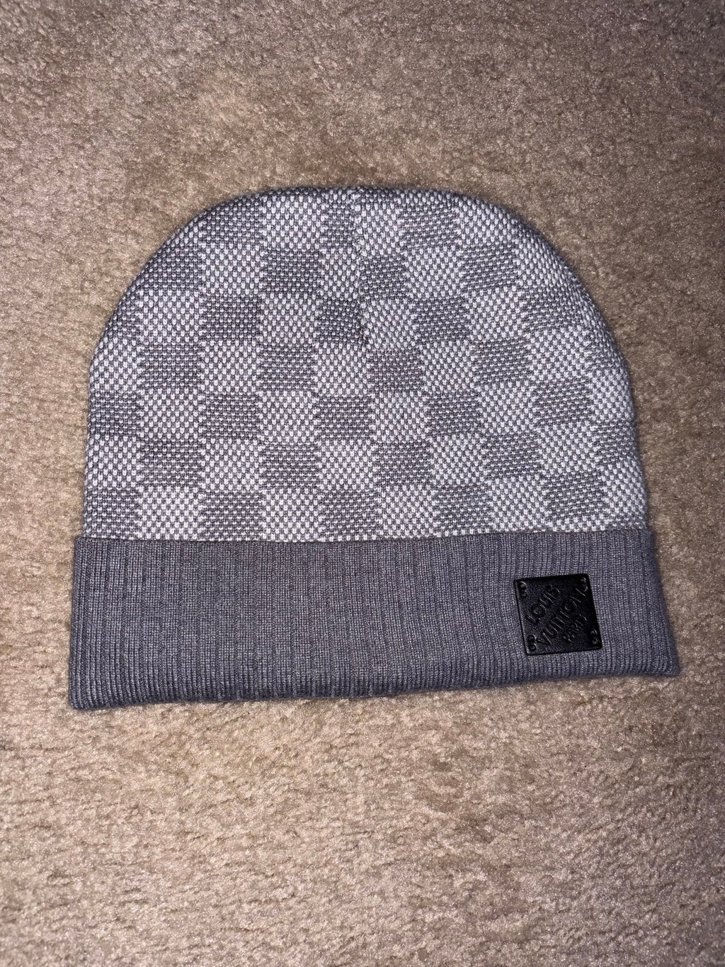LOUIS VUITTON NÉO PETIT DAMIER BEANIE