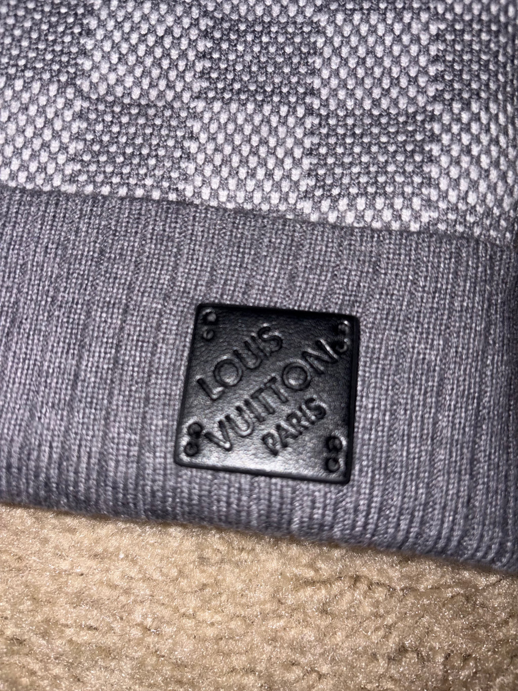 LOUIS VUITTON NÉO PETIT DAMIER BEANIE